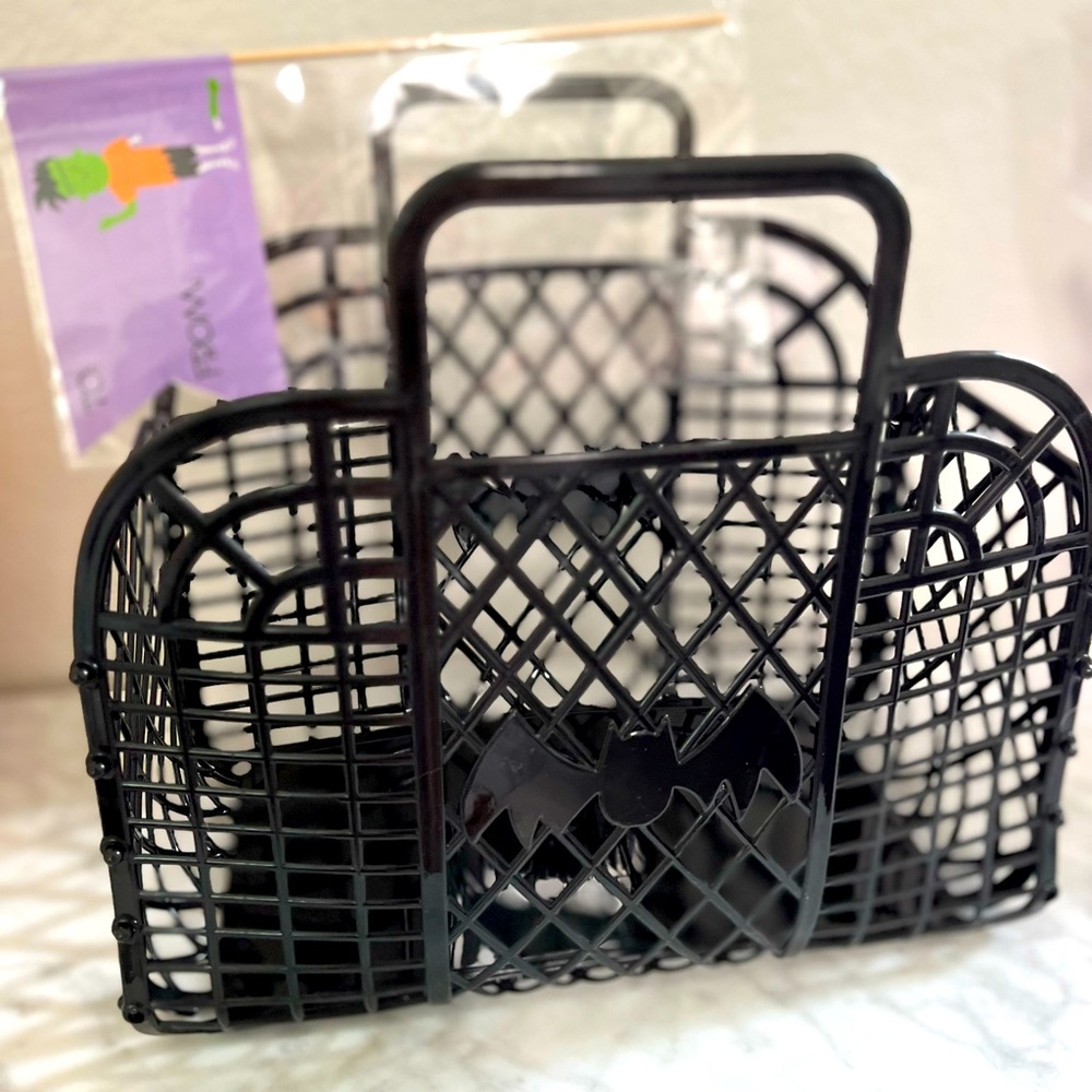 NWT 2023 Bullseye’s Playground Black Bat Jelly Bag Basket